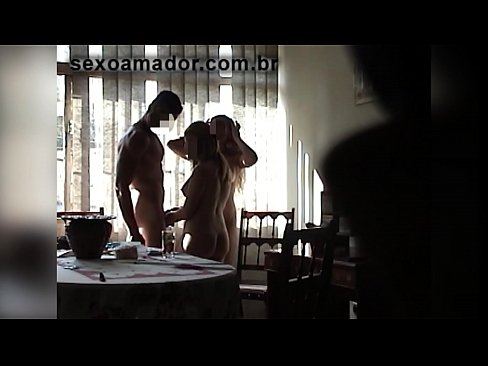 ❤️ Inimbitahan ng mga sex friends ang isang higanteng lalaki at isang threesome kasama niya ️ dekalidad na porn sa tl.pornjk.ru